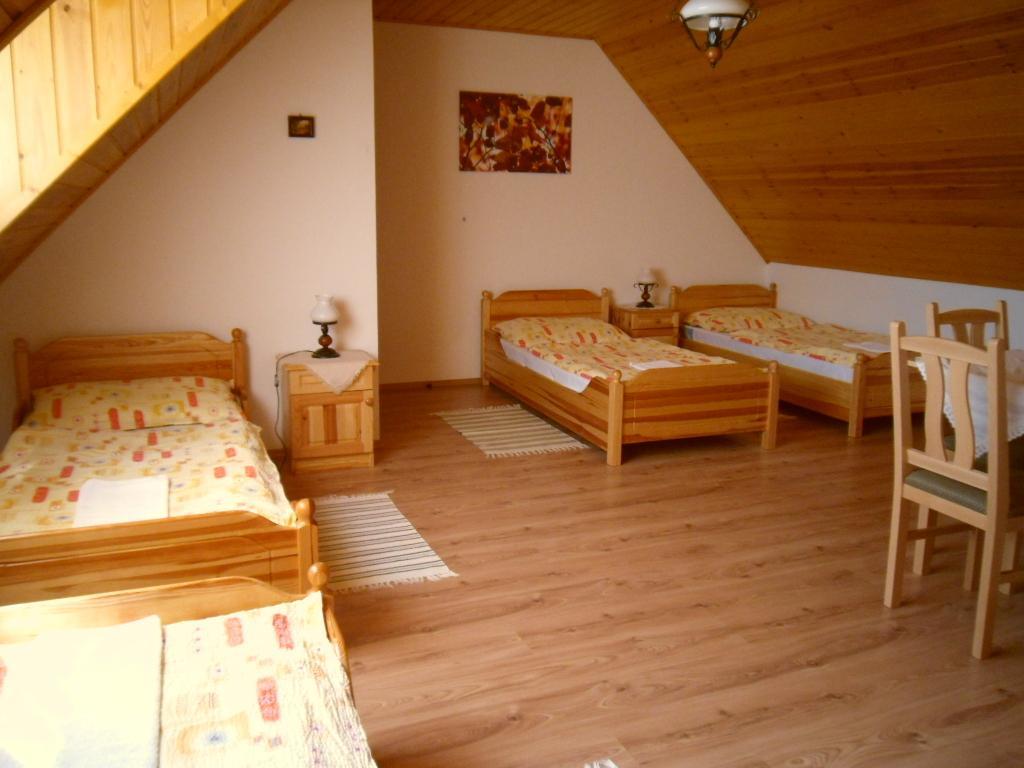 Nosztalgia Vendeghaz Hotel Zalaegerszeg Phòng bức ảnh
